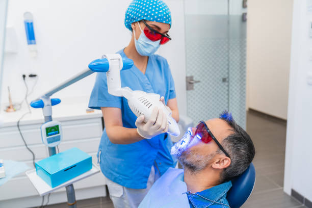 Best Emergency Dental Extractions in Gladstone, MI